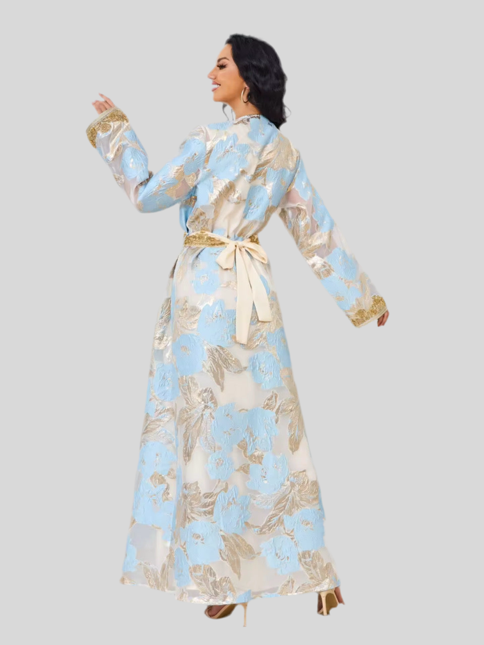 Festliche Abaya in Beige mit Perlen bestickt